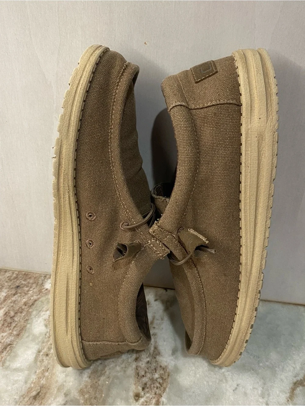HEYDUDE Men's Wally L Chocolate Brown Canvas Slip On Loafers - Size 8